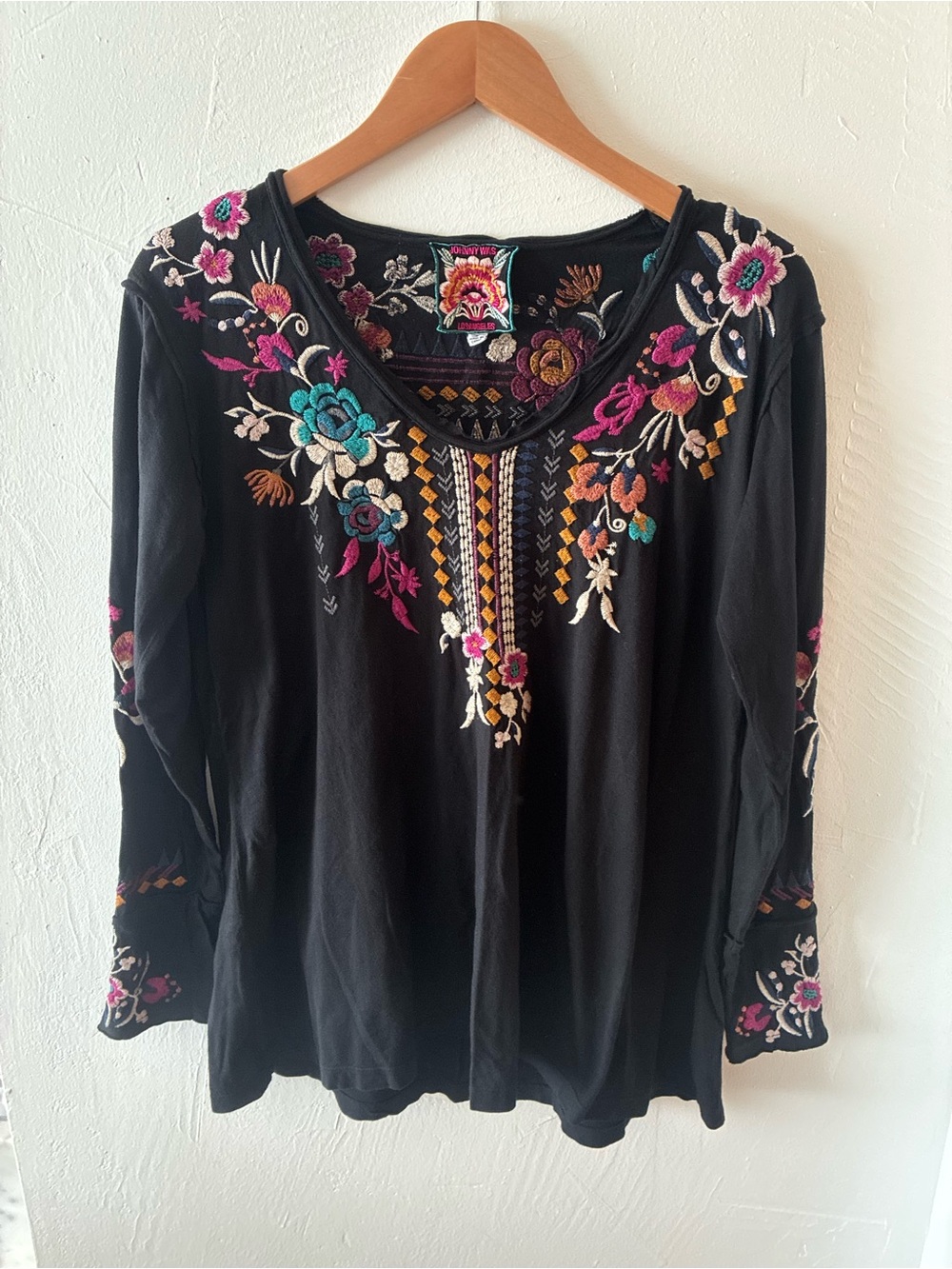 Johnny Was Tinasha Long Sleeve Top Black Embroidered Floral Small